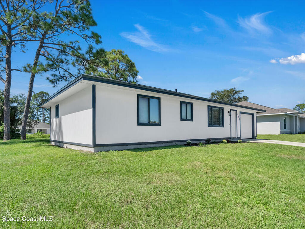 322 Ixora Avenue, Palm Bay, FL 32907