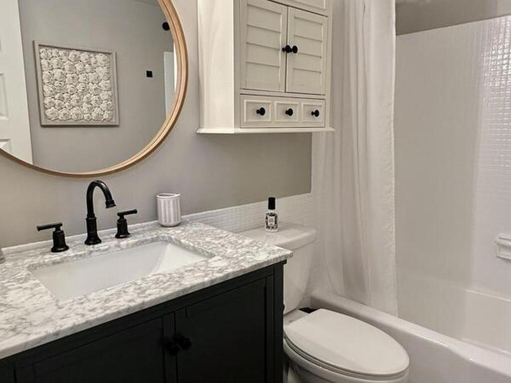 215 Buccaneer Avenue, Merritt Island, FL 32952