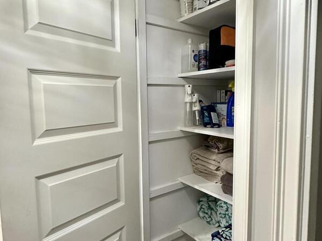 215 Buccaneer Avenue, Merritt Island, FL 32952