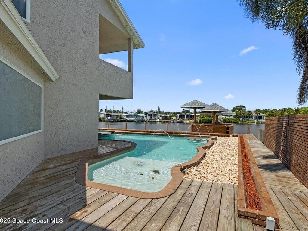 397 Milford Point Drive, Merritt Island, FL 32952
