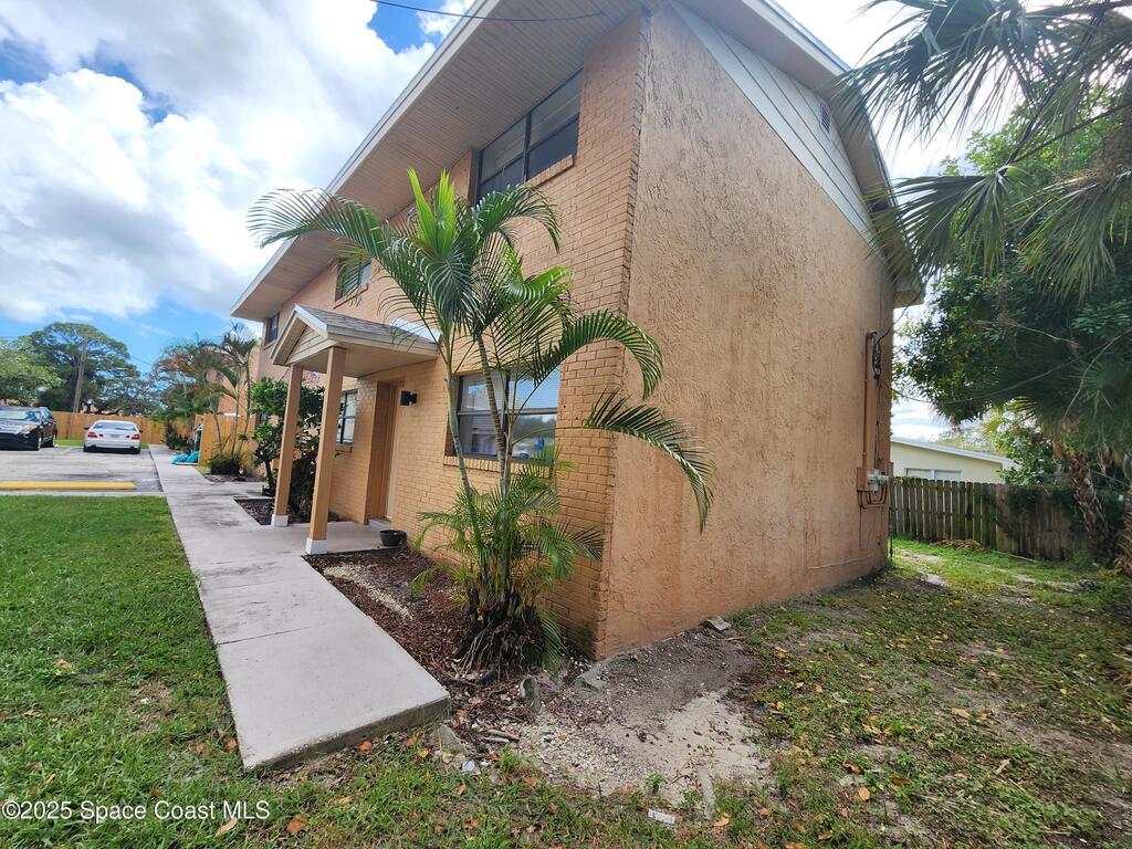 23 Elton Street, Melbourne, FL 32935