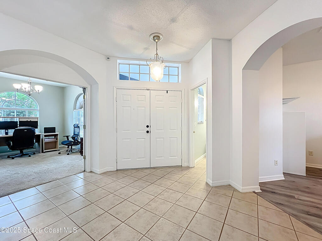 9525 Southern Garden Circle, Altamonte Springs, FL 32714