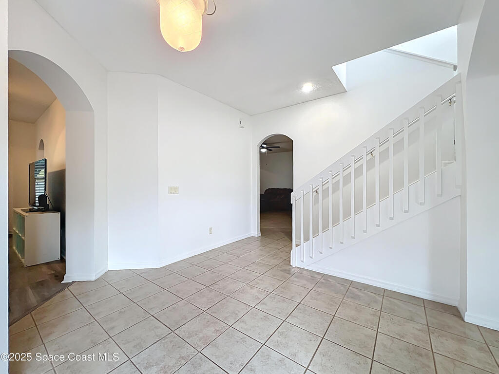 9525 Southern Garden Circle, Altamonte Springs, FL 32714