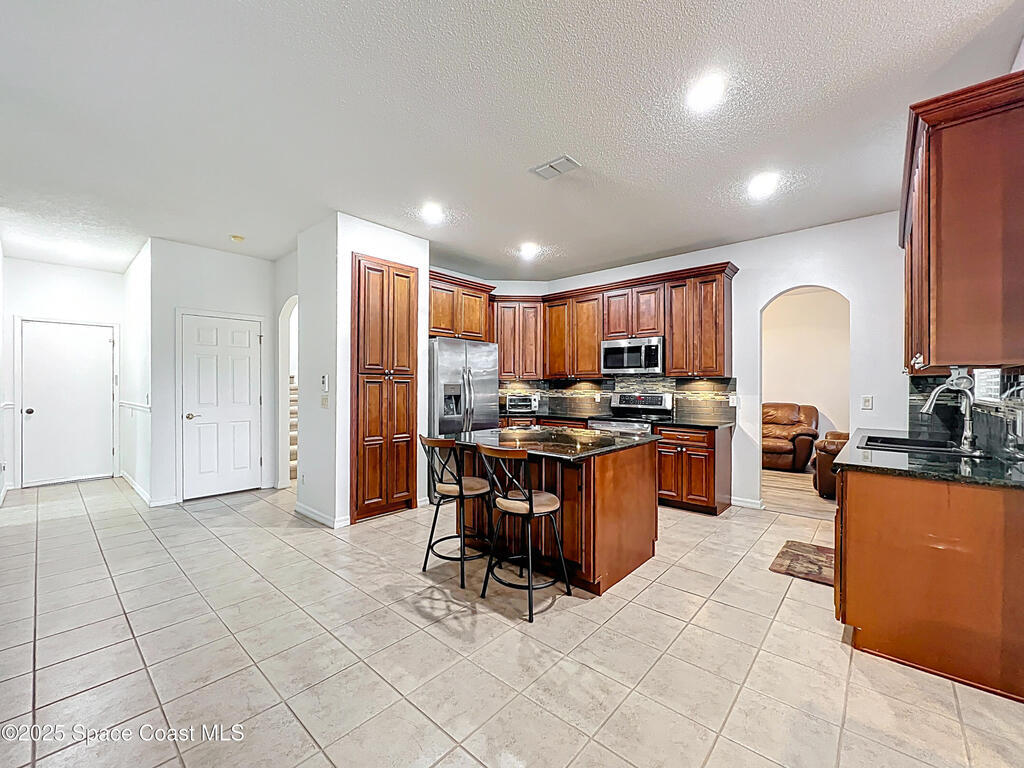 9525 Southern Garden Circle, Altamonte Springs, FL 32714