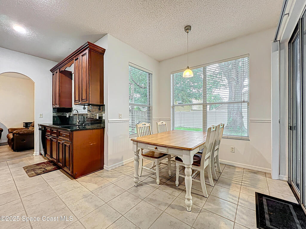 9525 Southern Garden Circle, Altamonte Springs, FL 32714