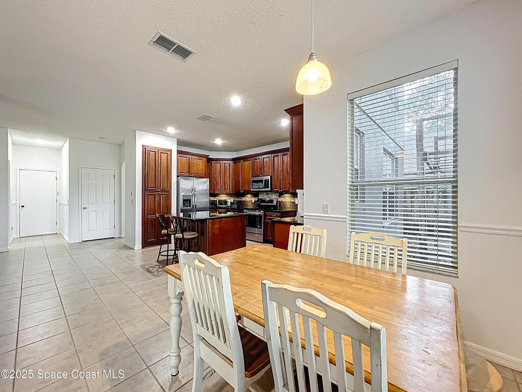 9525 Southern Garden Circle, Altamonte Springs, FL 32714