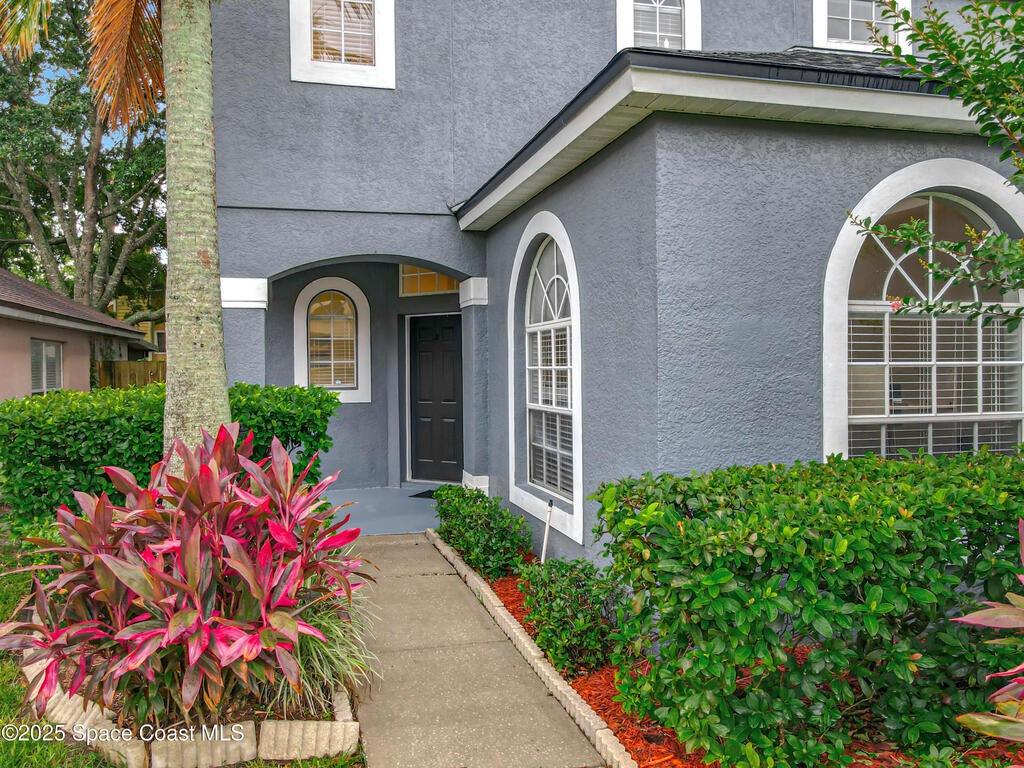 9525 Southern Garden Circle, Altamonte Springs, FL 32714