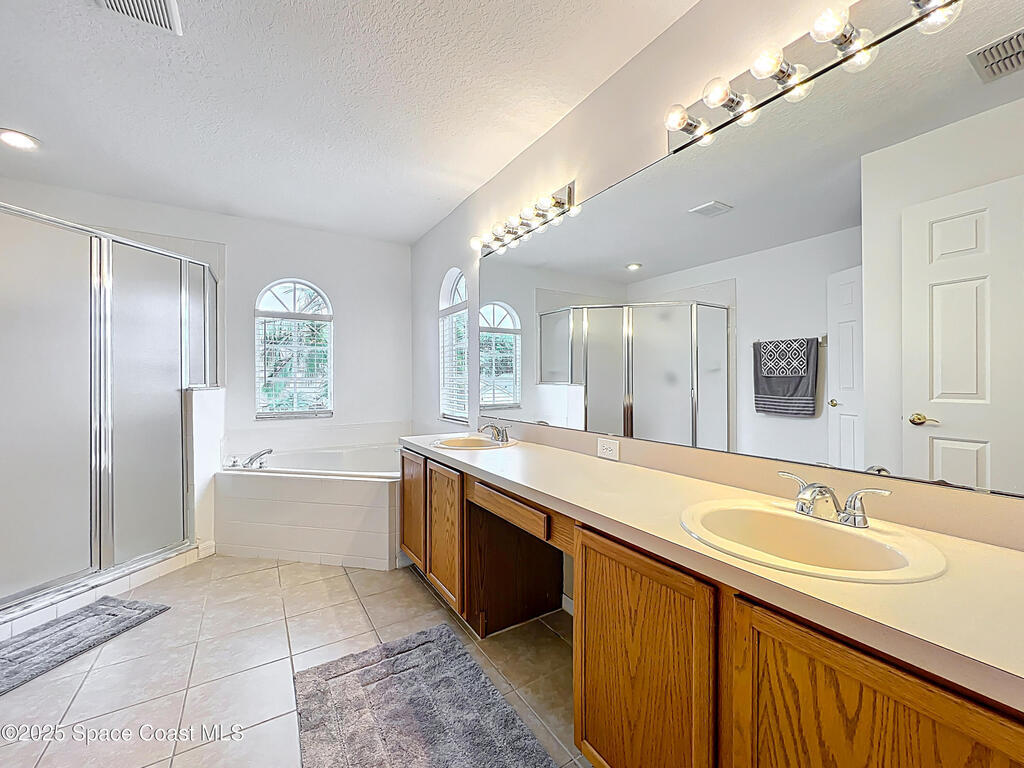 9525 Southern Garden Circle, Altamonte Springs, FL 32714