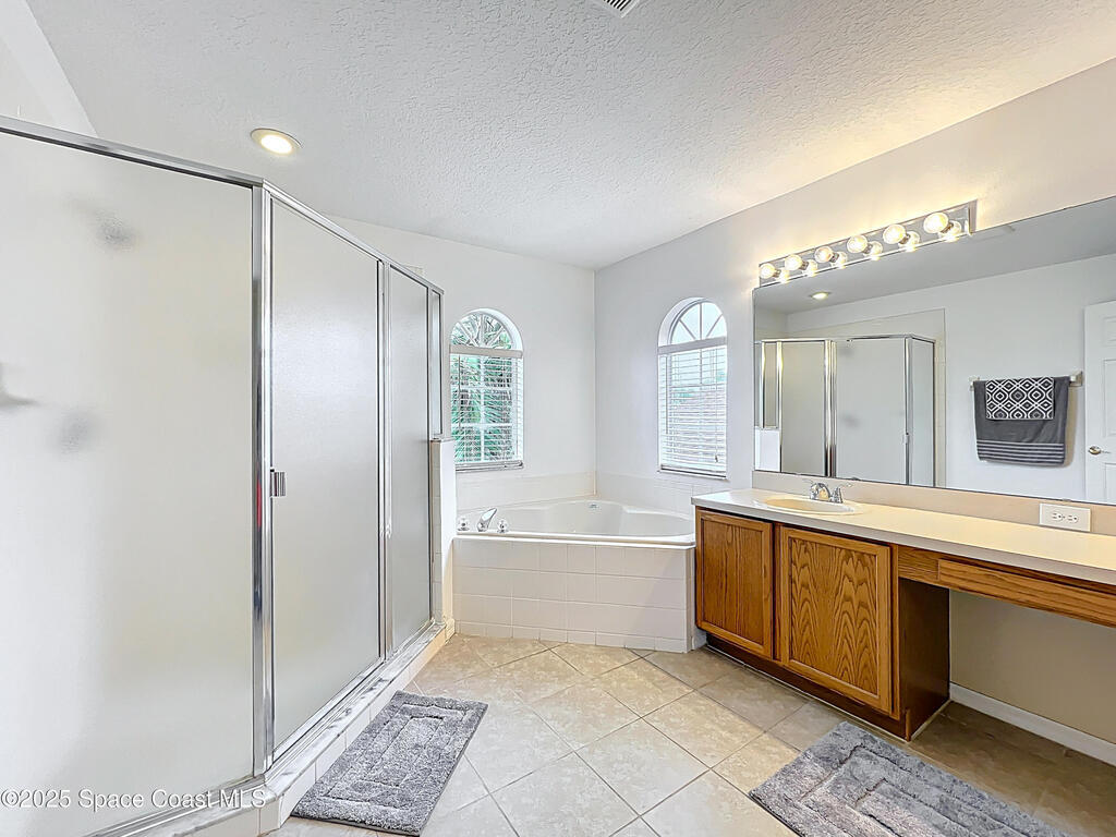 9525 Southern Garden Circle, Altamonte Springs, FL 32714