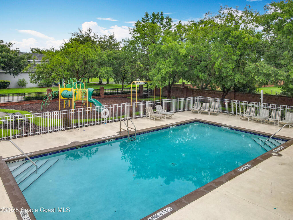 9525 Southern Garden Circle, Altamonte Springs, FL 32714