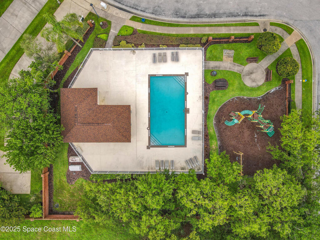 9525 Southern Garden Circle, Altamonte Springs, FL 32714