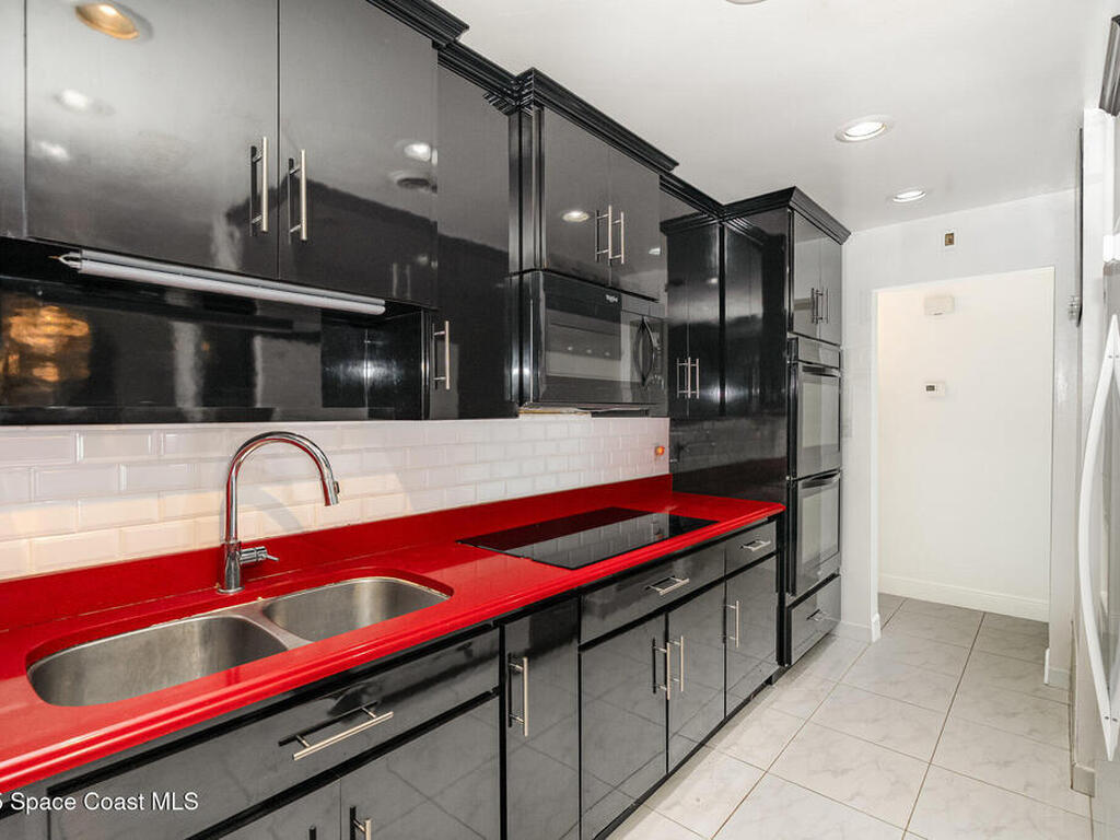 19 Knollwood Drive, Rockledge, FL 32955