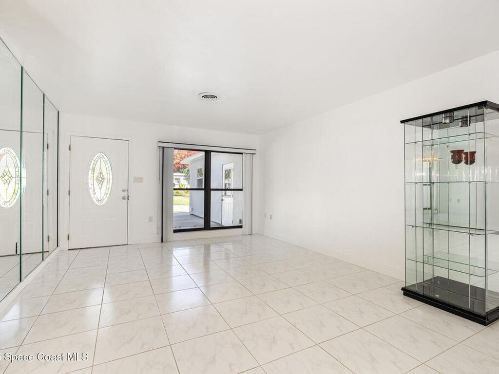 19 Knollwood Drive, Rockledge, FL 32955