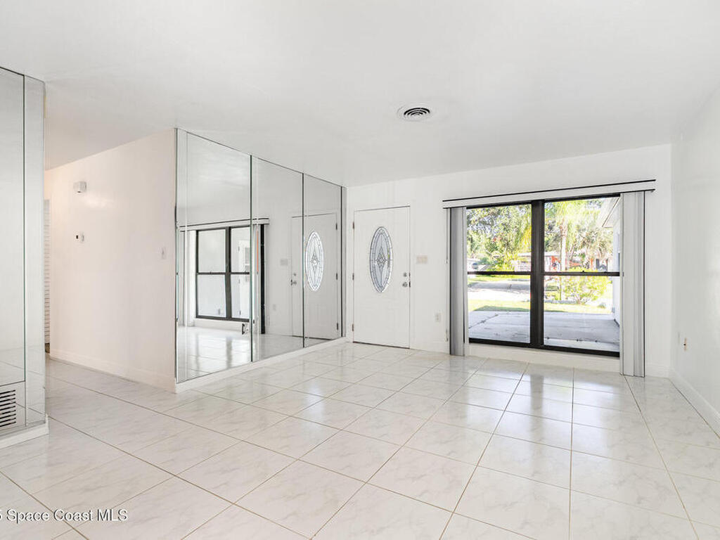 19 Knollwood Drive, Rockledge, FL 32955