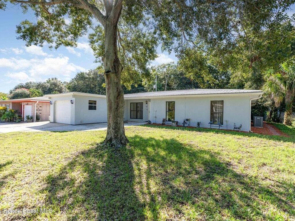 19 Knollwood Drive, Rockledge, FL 32955