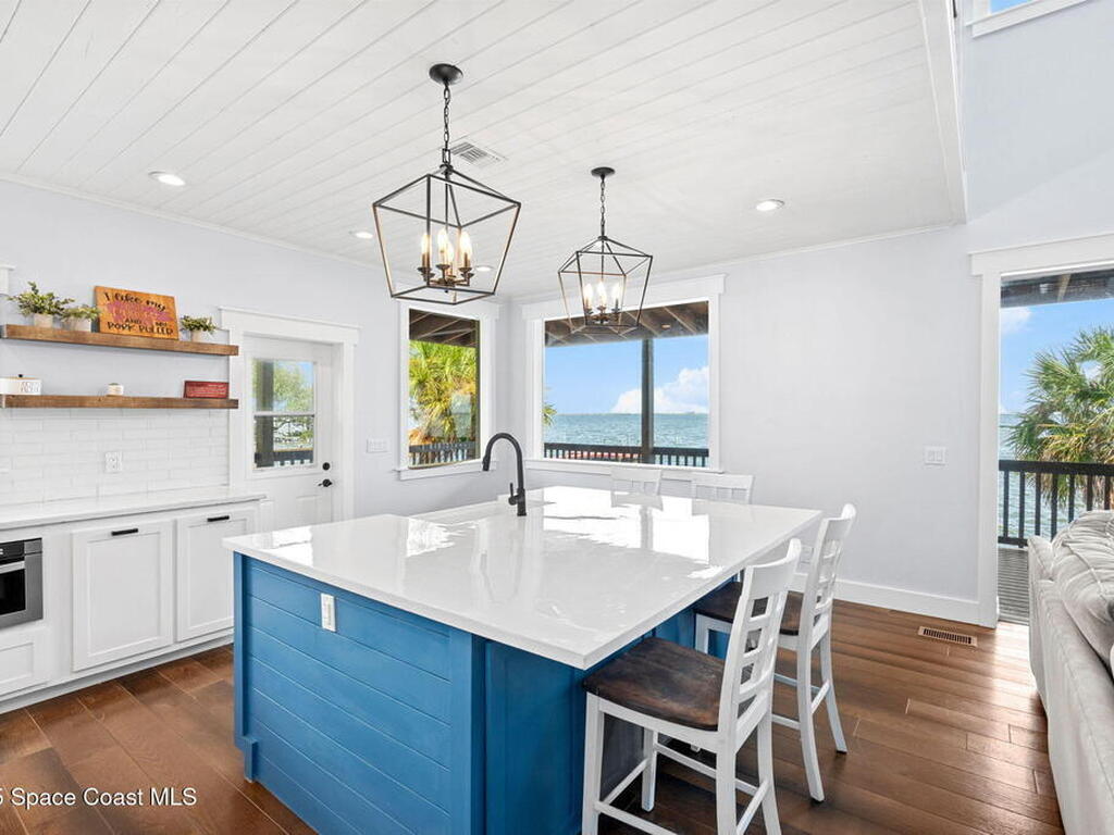 830 S Banana River Drive, Merritt Island, FL 32952