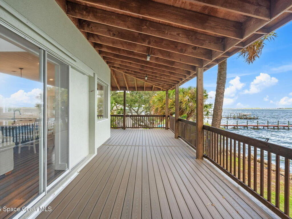 830 S Banana River Drive, Merritt Island, FL 32952