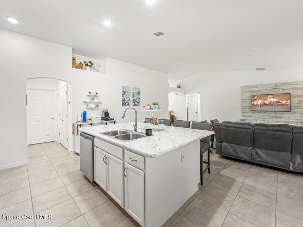 146 Aviation Avenue, Palm Bay, FL 32907