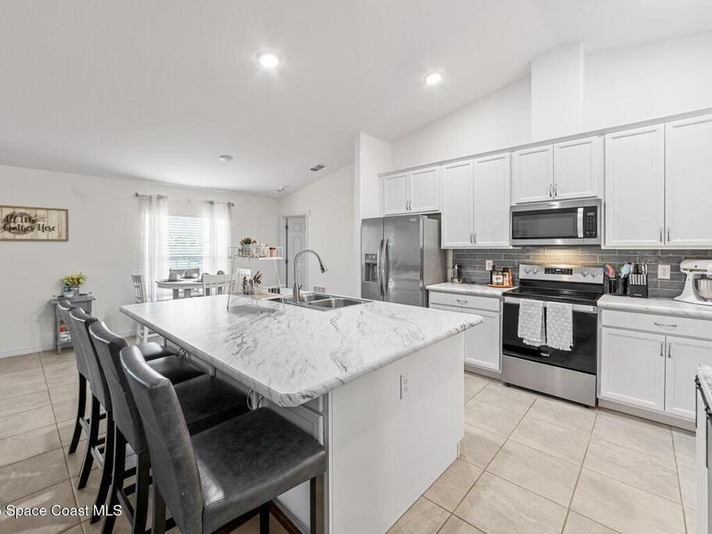 146 Aviation Avenue, Palm Bay, FL 32907