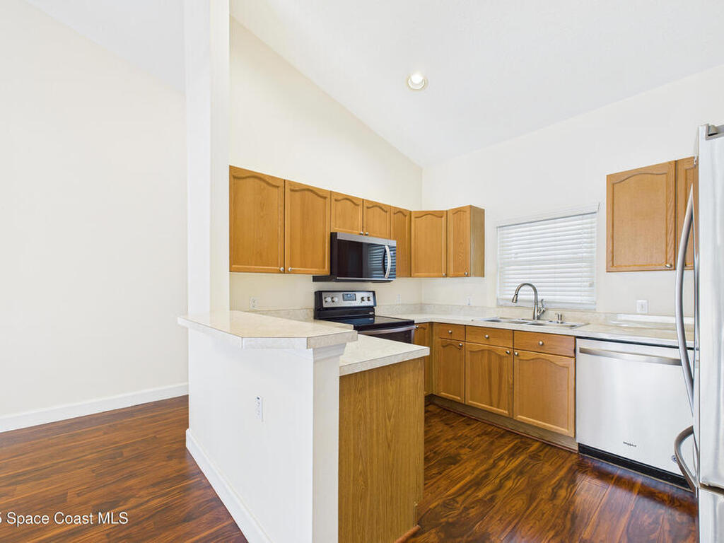 171 Portside Avenue, Cape Canaveral, FL 32920