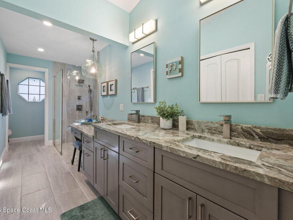 1215 Old Parsonage Drive, Merritt Island, FL 32952