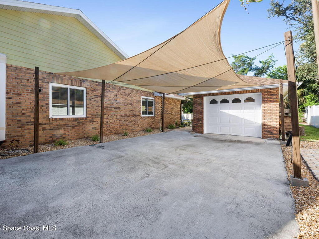 1215 Old Parsonage Drive, Merritt Island, FL 32952