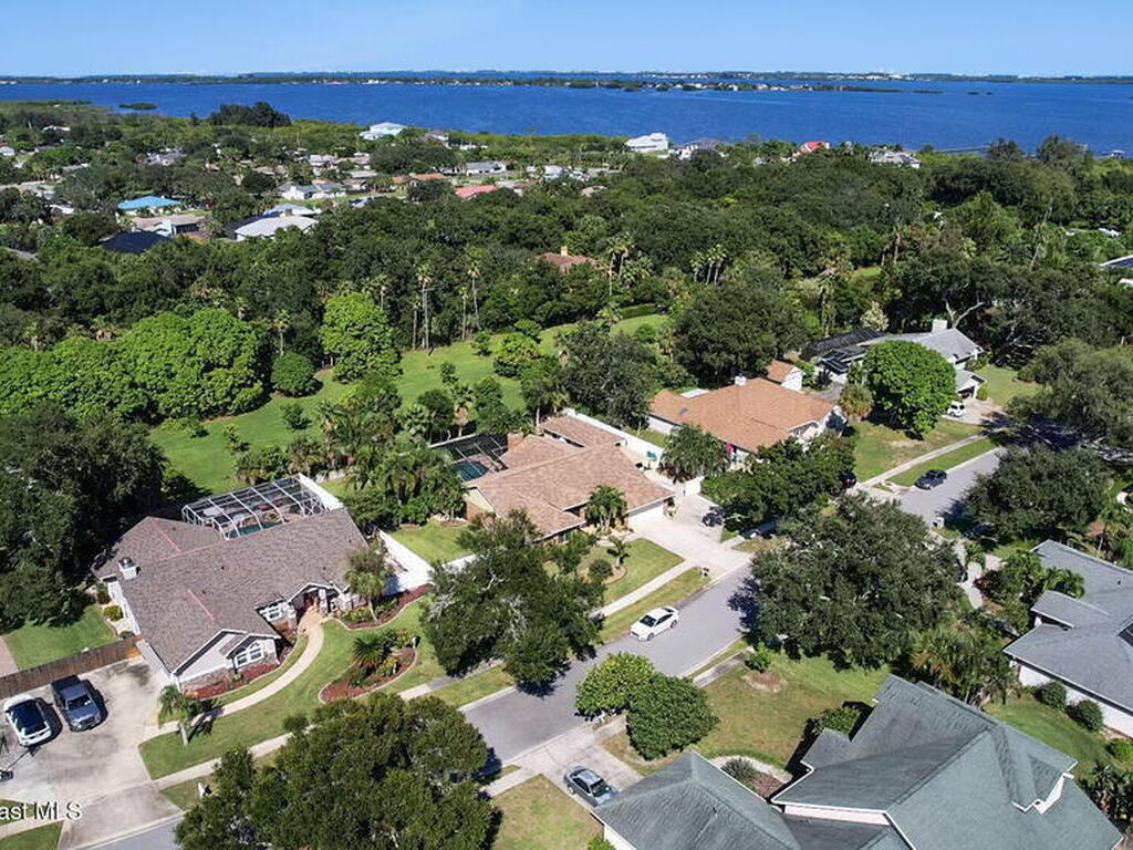 1215 Old Parsonage Drive, Merritt Island, FL 32952