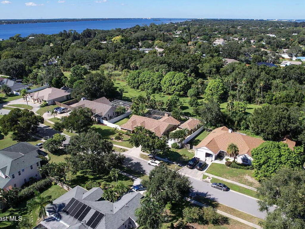 1215 Old Parsonage Drive, Merritt Island, FL 32952