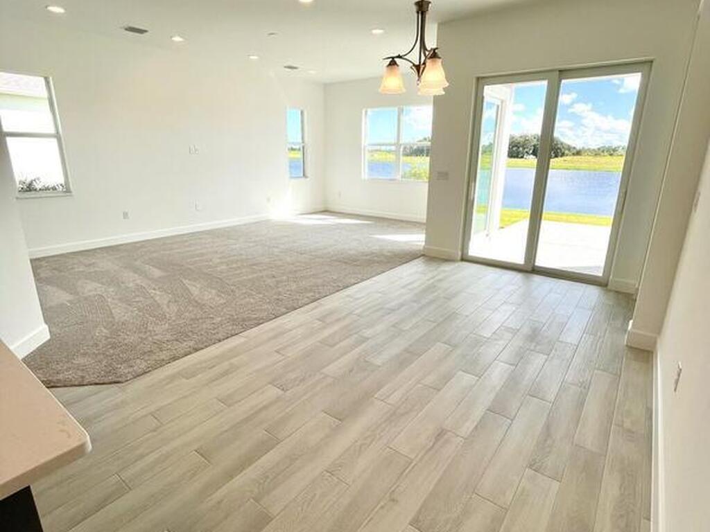 2908 Pangea Circle, Melbourne, FL 32940