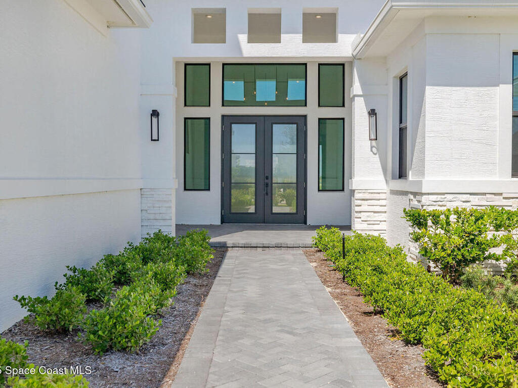 13265 Shinnecock Drive, Port St. Lucie, FL 34987