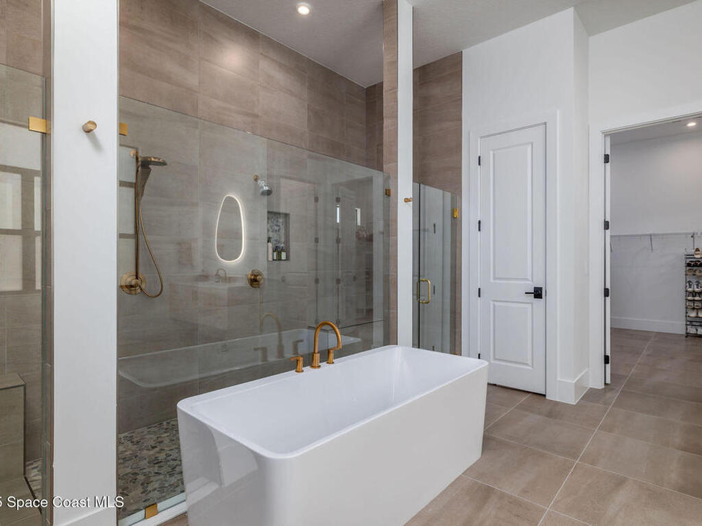 13265 Shinnecock Drive, Port St. Lucie, FL 34987