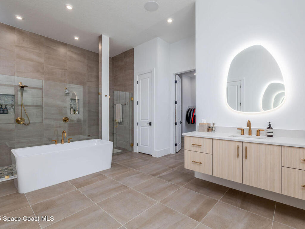 13265 Shinnecock Drive, Port St. Lucie, FL 34987