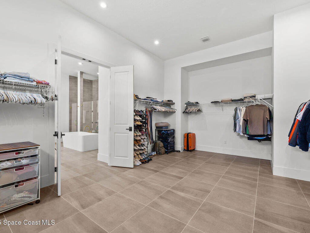 13265 Shinnecock Drive, Port St. Lucie, FL 34987