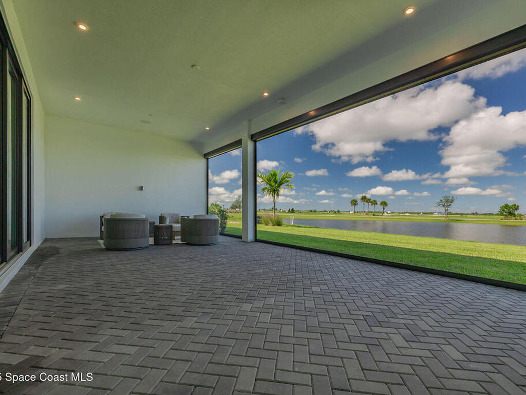 13265 Shinnecock Drive, Port St. Lucie, FL 34987