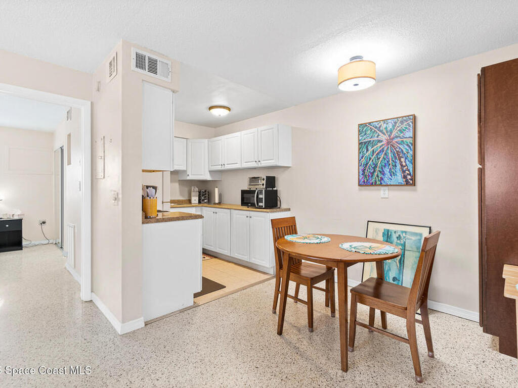 7515 Ridgewood Avenue, Cape Canaveral, FL 32920