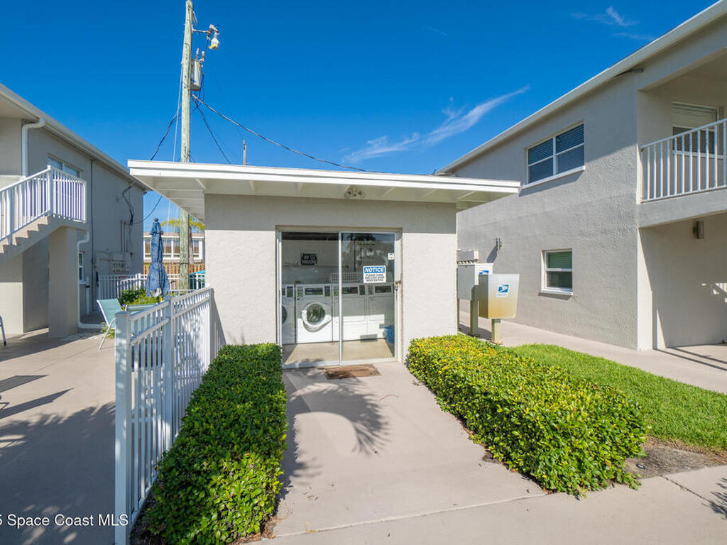 7515 Ridgewood Avenue, Cape Canaveral, FL 32920