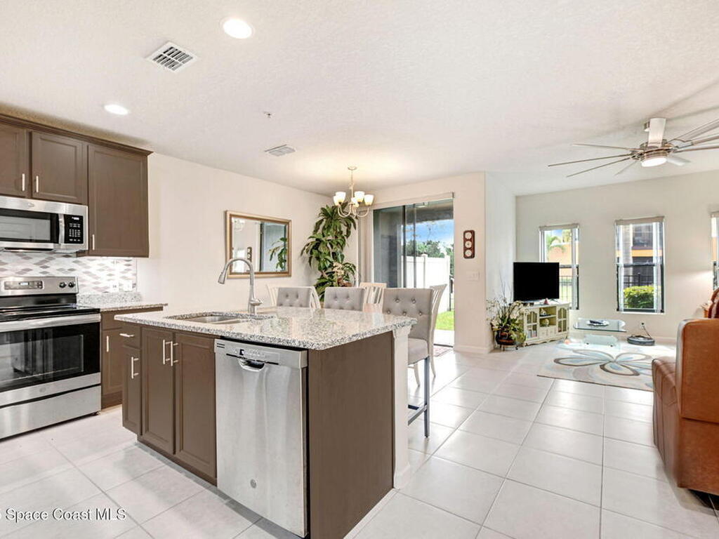 1430 Lara Circle, Rockledge, FL 32955