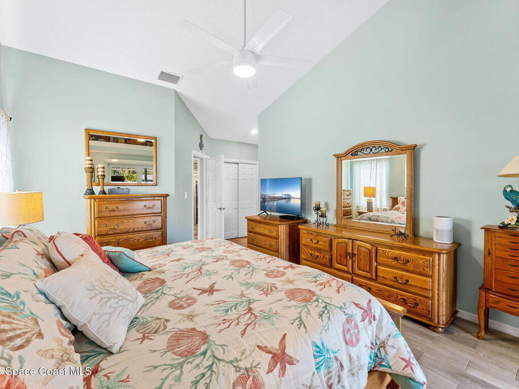 3068 Pineda Crossing Drive, Melbourne, FL 32940