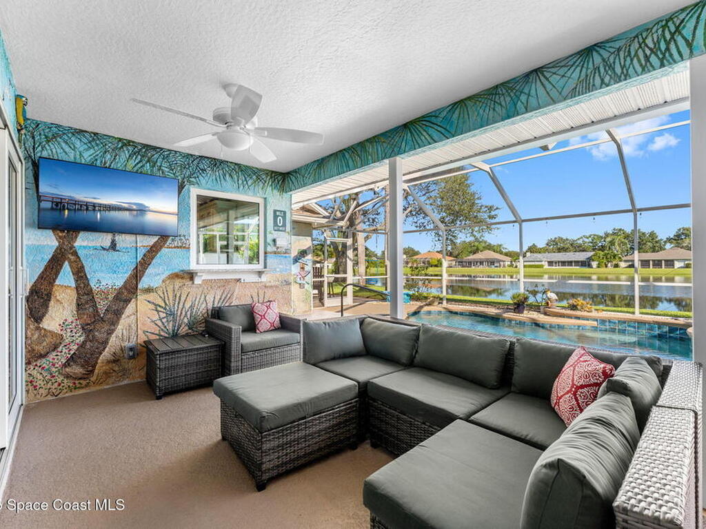 3068 Pineda Crossing Drive, Melbourne, FL 32940