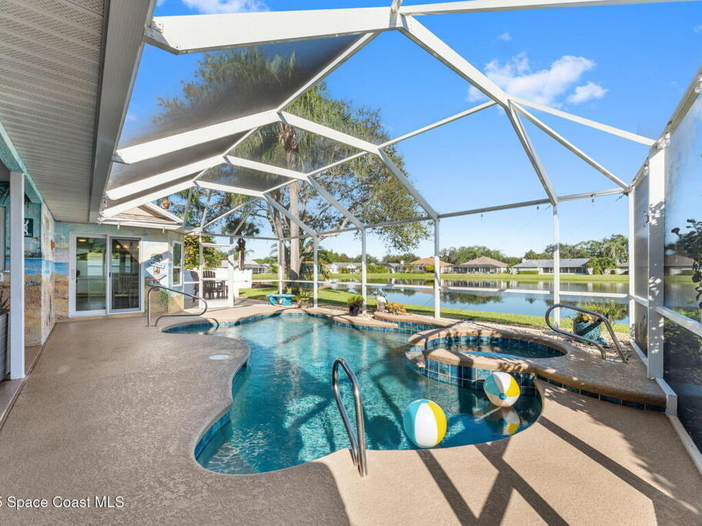 3068 Pineda Crossing Drive, Melbourne, FL 32940