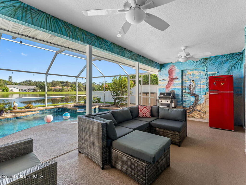 3068 Pineda Crossing Drive, Melbourne, FL 32940