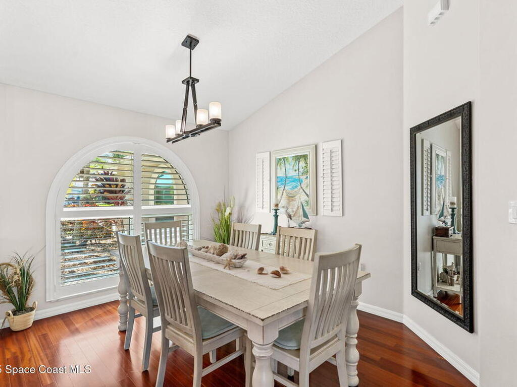 3068 Pineda Crossing Drive, Melbourne, FL 32940