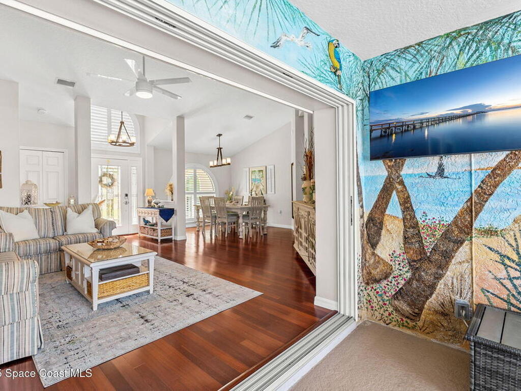 3068 Pineda Crossing Drive, Melbourne, FL 32940