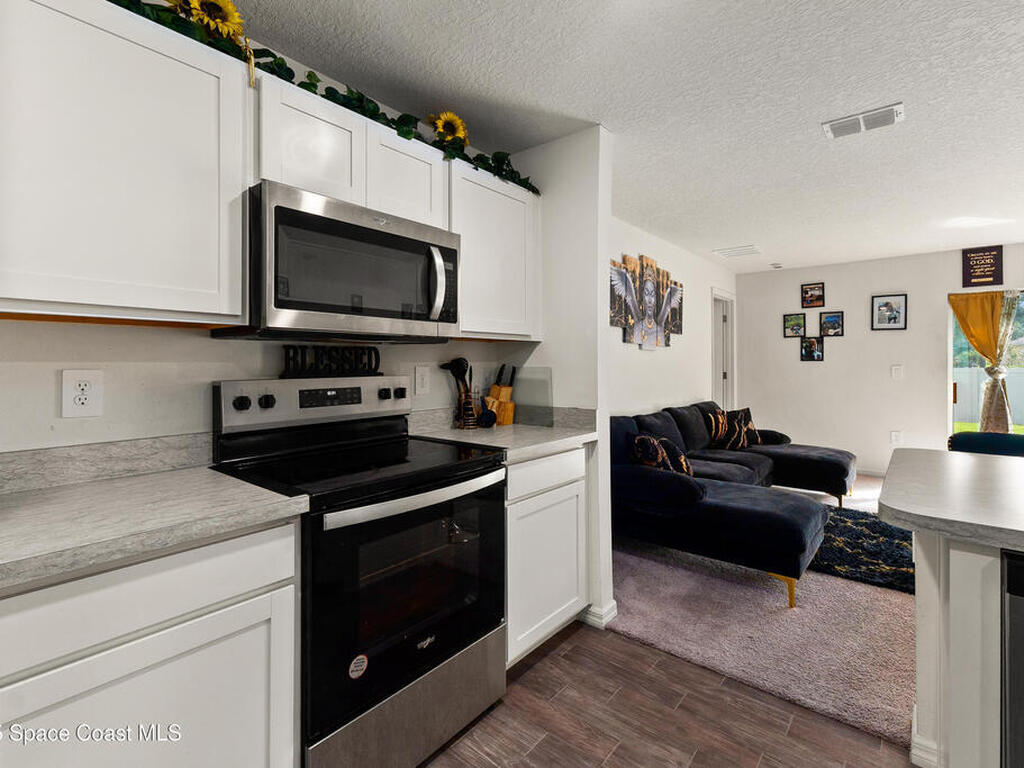 3059 Tivoli Avenue, Palm Bay, FL 32909