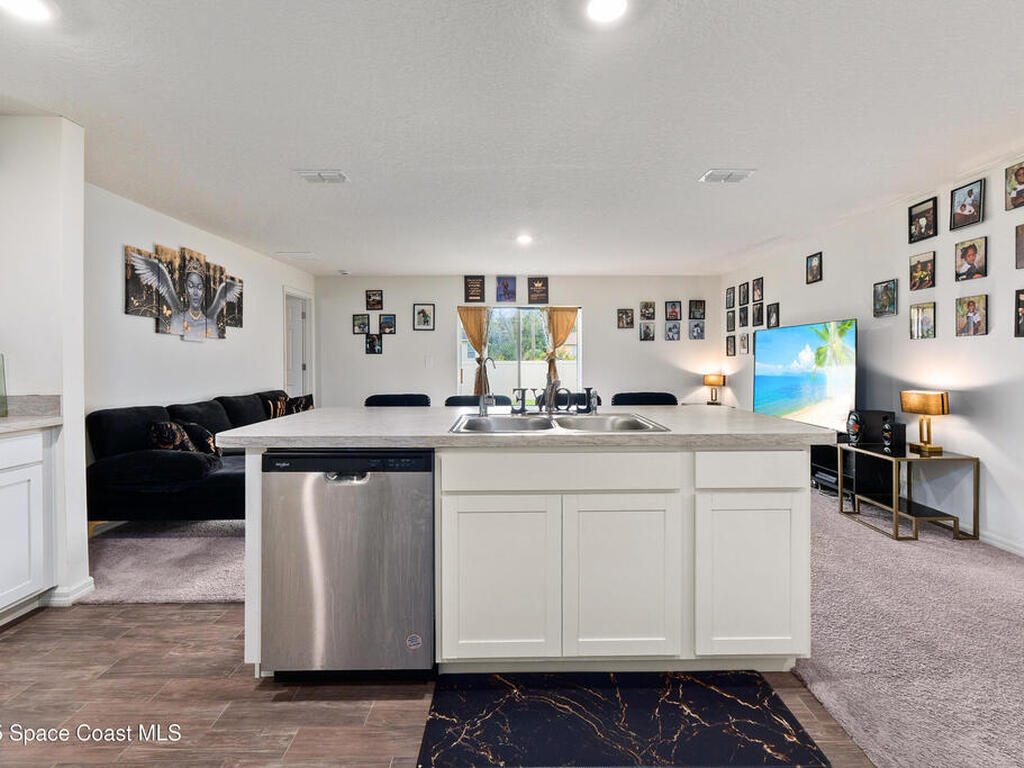 3059 Tivoli Avenue, Palm Bay, FL 32909