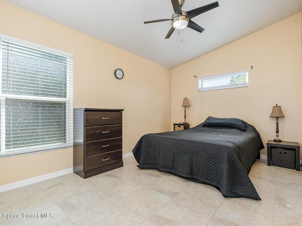 918 Pine Creek Circle, Palm Bay, FL 32905