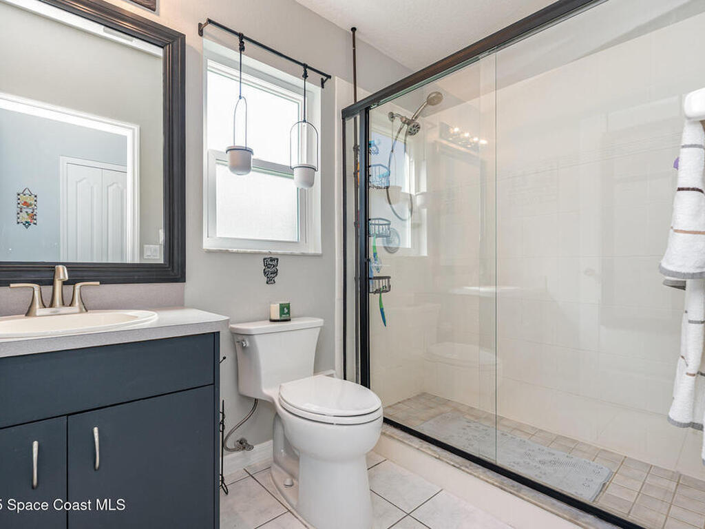 918 Pine Creek Circle, Palm Bay, FL 32905