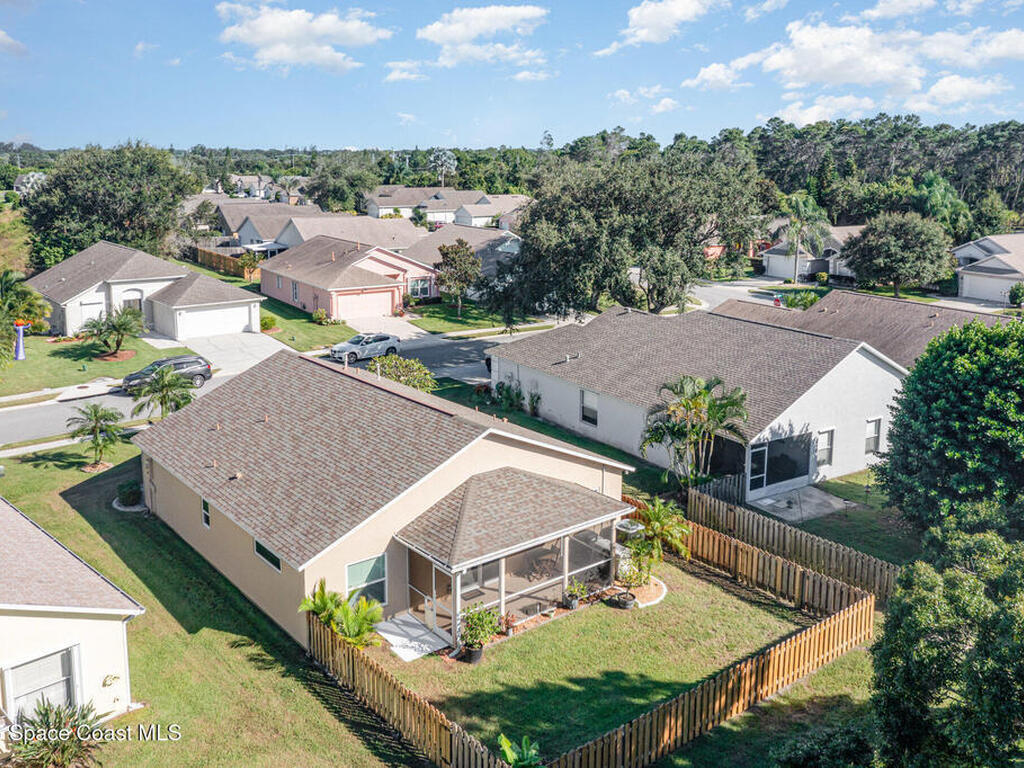 918 Pine Creek Circle, Palm Bay, FL 32905