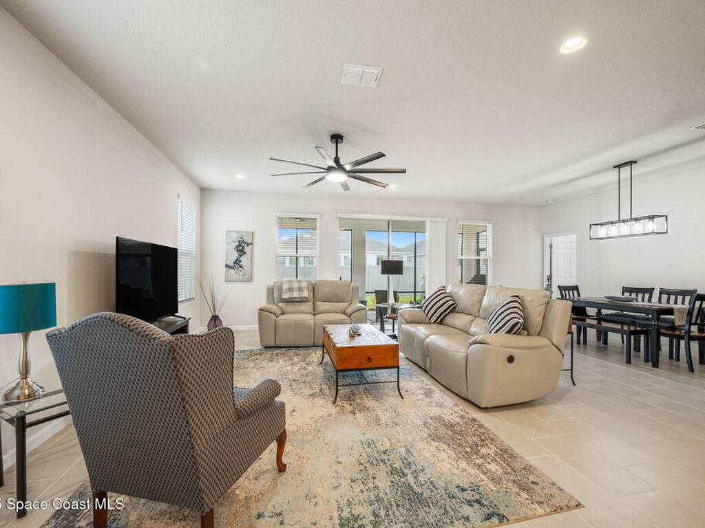 2480 Roygaris Street, Palm Bay, FL 32907