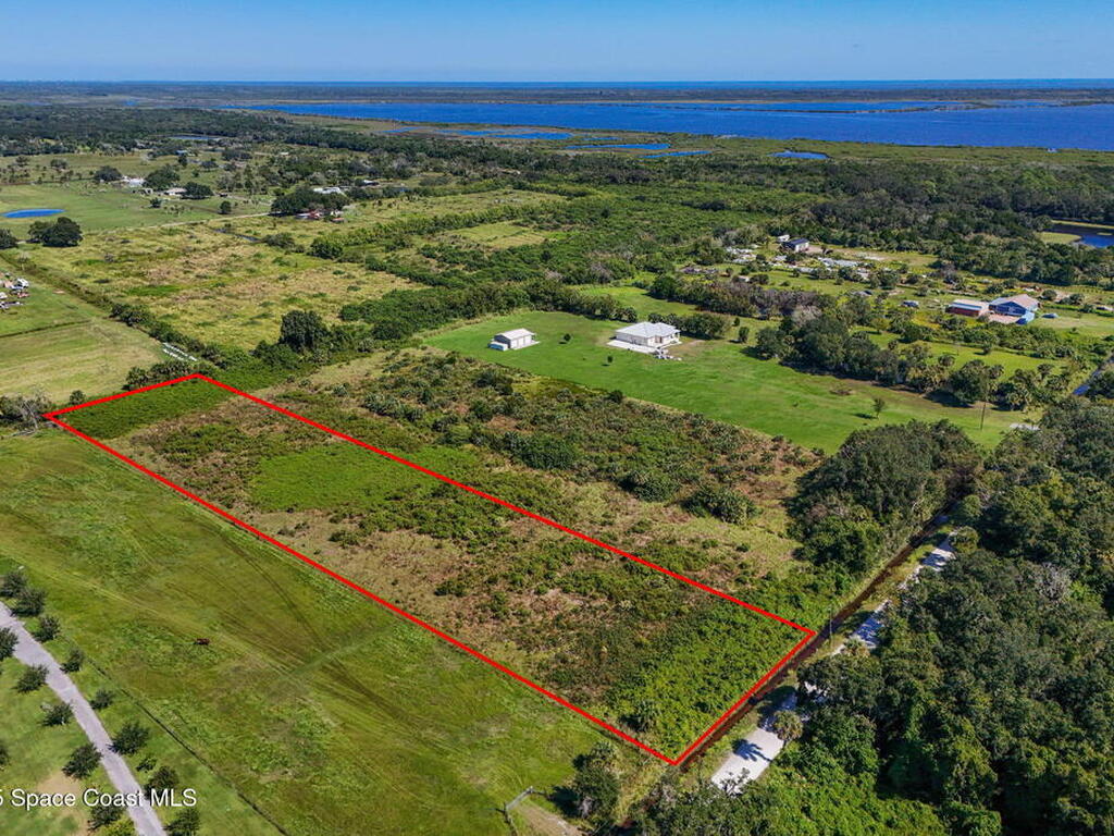 2.69acres Huntington Avenue, Mims, FL 32754